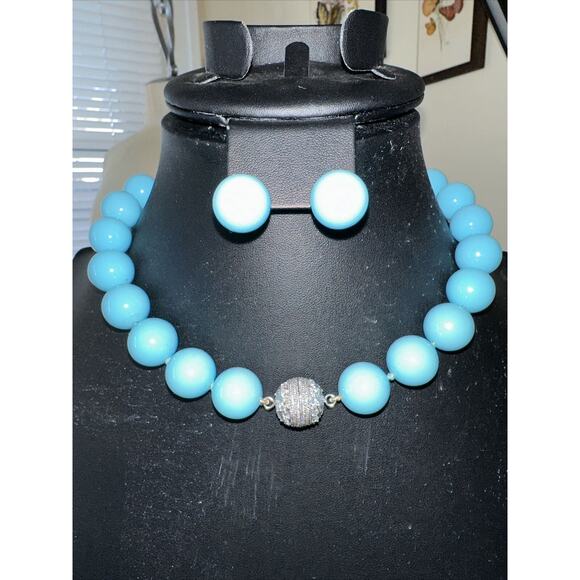 Set Turquoise Colored Lucite Bead Necklace Earrings Rhinestone Bead Closure - Picture 2 of 9